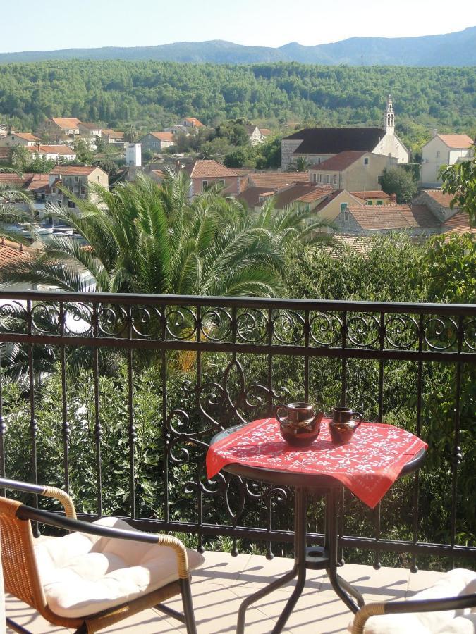 Villa Agava Vrboska Exterior photo